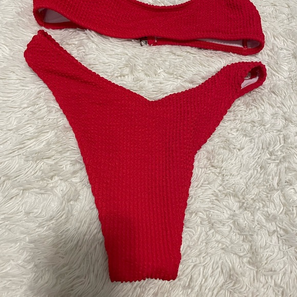 Red swimsuit - Picture 3 of 3